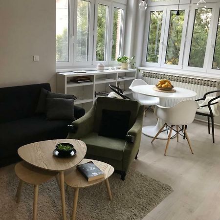Studio Apartman Park Galerija Apartman Eszék Kültér fotó